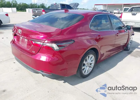 2022 Toyota Camry Le from USA, damaged, VIN 4T1R11AK9NU628757